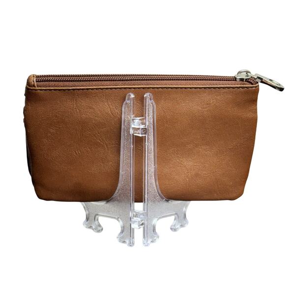 Women's Relic Brown Leather Vegan Leather Wallet Clutch Purse - Size 7" x 4" - Picture 2 of 6